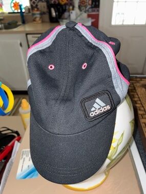 Adidas cap women’s